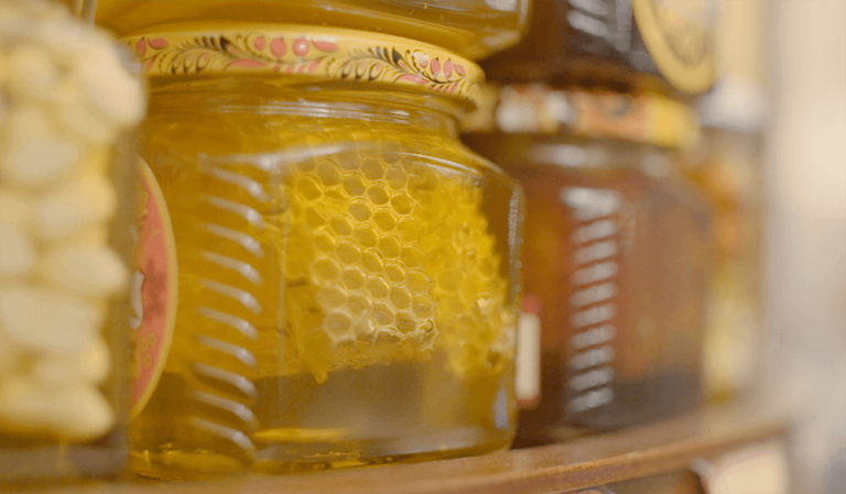 Honig Haltbarkeit – Kann Honig schlecht werden?